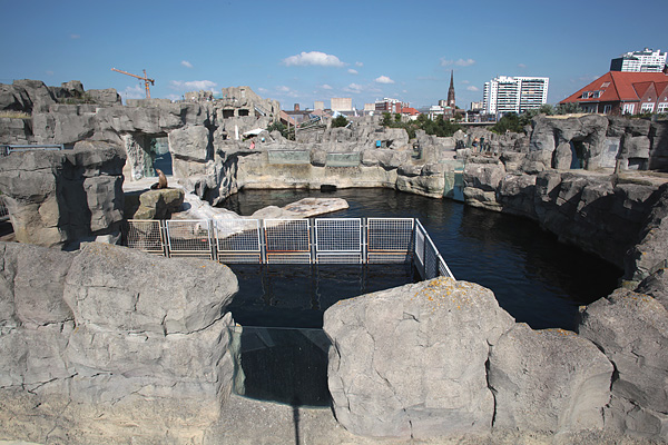 BREMERHAVEN, ZOO AM MEER, looking from south, 16.07.2014
