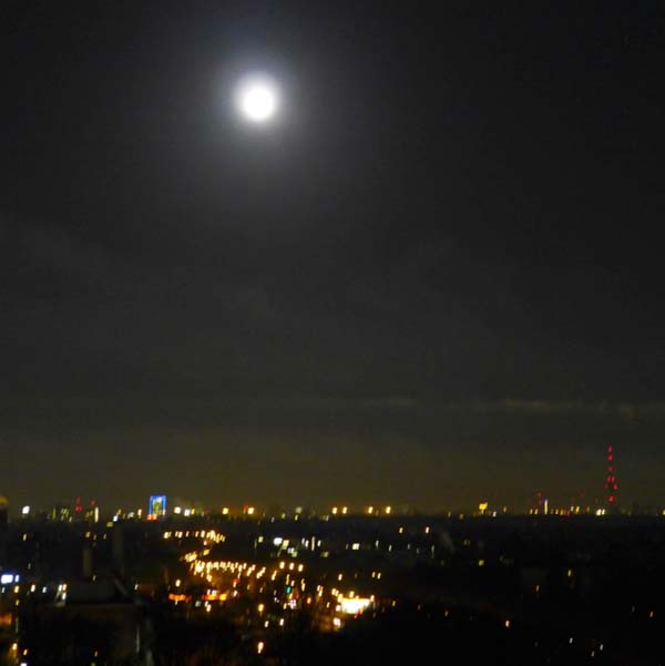ACROSS THE UNIVERS, LUFTBILDATLAS, full moon over BREMEN, 04.02.2015@06:04Uhr 